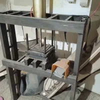 پرس پنوماتیک