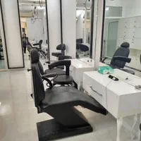 اپلاسیون رنگ و لایت میکاپ و شنیون اصلاح کوتاهی مو|خدمات آرایشگری و زیبایی|مشهد, آزادشهر|دیوار