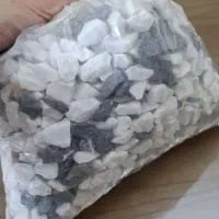 سنگ سفید مشکی