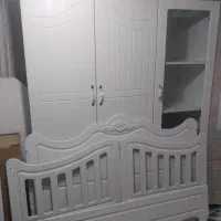 تخت و کمد و تشک بچه