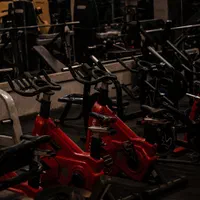 باشگاه پرورش اندام شبانه روزی اقایان|خدمات آموزشی|یزد, |دیوار