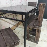میز و صندلی