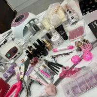 لوازم کاشت ناخن کامل در حد نو|آرایشگاه و سالن‌های زیبایی|محمدشهر, همایون ویلا|دیوار