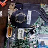 تعمیرات لپ‌تاپ و خرید وفروش قطعات سالم و معیوب