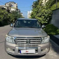 لندکروز مدل۲۰۰۹ بی رنگ