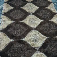 یه فرش ۴ متر  یک سال گرفتم