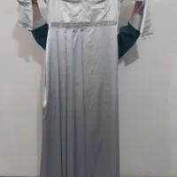 یک عدد لباس مجلسی