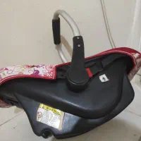 کریر بچه یا کالسکه