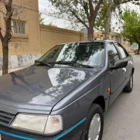 پژو ۴۰۵ مدل ۹۸ در حد بدون‌ رنگ