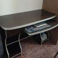 میز کامپیوتر یامیز پیشخوان