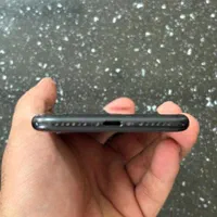 آیفونse2020،درحد آک 128gig