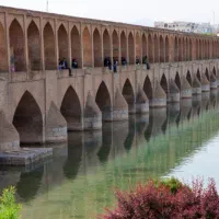تور  اصفهان گردی (سی و سه پل میدان نقش جهان