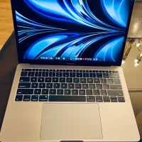 MacBook Pro - 2017 - 13 inch- Core i5 - 128 GB