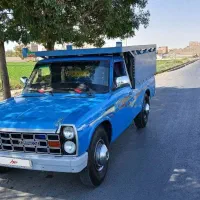 وانت نیسان مدل۱۴۰۰