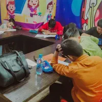 آموزش زبان انگلیسی و ریاضی خصوصی