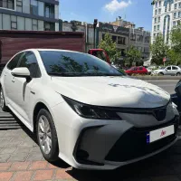 تویوتا کرولا هیبرید 1800الیت