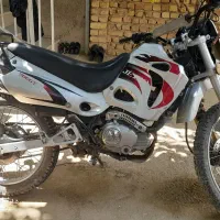 موتور تریل ۲۰۰ سی سی