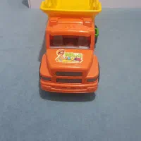 کامیون اسباب بازی ۱۸۰ کیلویی