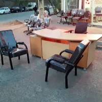 ست میز مدیریت ال با صندلی جکدار و مبل انتظار ۲عدد