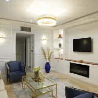 خدمتکار خانم