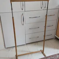 یک دار قالی و گلیم  فروشی