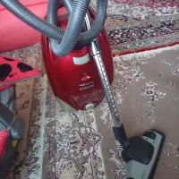 جاروبرقی درحد نو سالمه