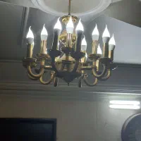 یک عد لوستر برنجی وفرش ۱۲ متری