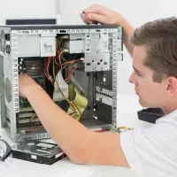 کارشناس و تکنسین کامپیوتر و لپتاپ