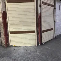 مغازه بهر خیابان دونبش