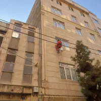 پیچ رولپلاک نما (کار باطناب)بدون نیاز با داربست|خدمات پیشه و مهارت|گرمسار, |دیوار