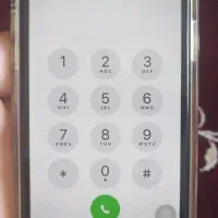 اپل iPhone 11 با حافظهٔ ۱۲۸ گیگابایت