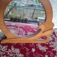 اینه|آینه|لشت نشا, |دیوار