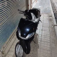 موتور وگو تی وی اس ماهیندرا