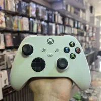 دسته xbox سری اس‌و‌ایکس با پایه شارژ