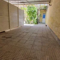 همکف حیاط سرسبز|اجارهٔ کوتاه‌مدت ویلا و باغ|یزد, |دیوار