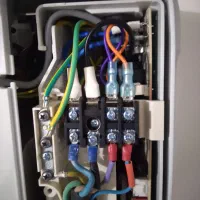 لوله کشی وبرق کشی