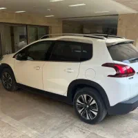 پژو 2008 بیرنگ