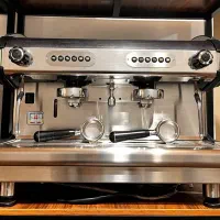 دستگاه اسپرسو Futura F90 ایتالیایی|کافی‌شاپ و رستوران|رشت, جهاد|دیوار