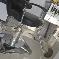 صندلی جک دار ارایشگاه(اصلاح)|آرایشگاه و سالنهای زیبایی|شیراز, تل حسینآباد|دیوار