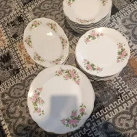 سرویس غذا خوری و ظروف شیشه ای