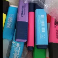 ماژیک و روان نویس و خودکار