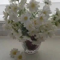 گلدان ژاپنی همراه با گلها فروشی