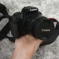 دوربین عکاسی 2000Dکمتر از هزار شات