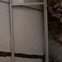 در چوبی با چهار چوب