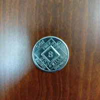 چند عدد سکه جمهوری و یک عدد سکه ی یادبود