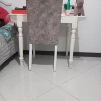 میز و صندلی