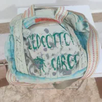 کیف هاوشال کلاه ها کاملا سالم