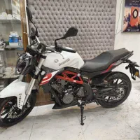 بنلی ۳۰۰ جفت مدلی ۱۴۰۱‌ ۱۳ تا کار