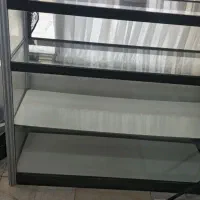 ویترین شیشه ایی مغازه