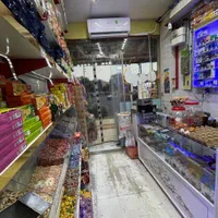 به یک نیرو فروشنده ترجیحا اقا نیازمندیم|استخدام خدمات فروشگاه و رستوران|شیروان (خراسان), |دیوار